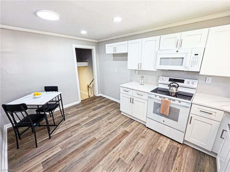 Photo 3 of 25 residential for sale in Norfolk virginia