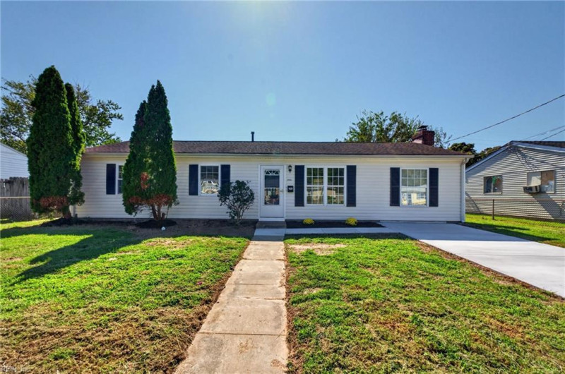 Photo 1 of 36 residential for sale in Hampton virginia