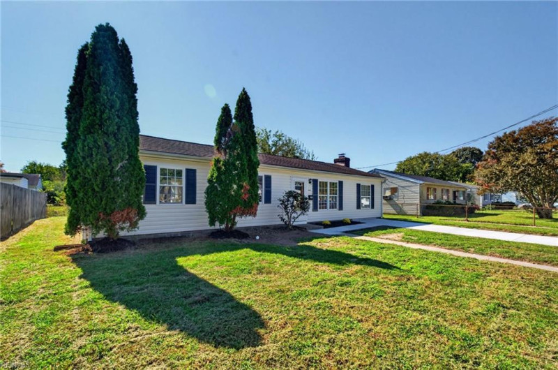 Photo 2 of 36 residential for sale in Hampton virginia