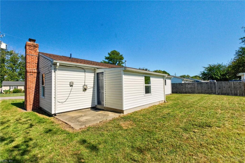 Photo 31 of 36 residential for sale in Hampton virginia