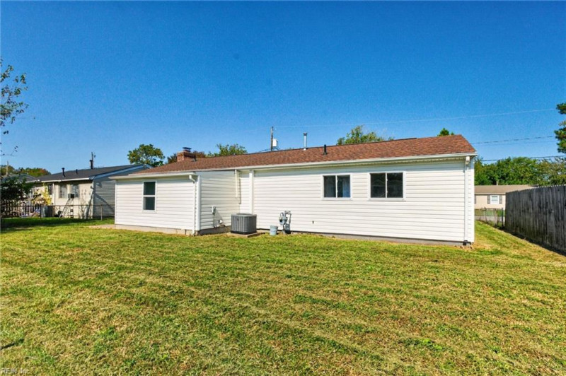 Photo 32 of 36 residential for sale in Hampton virginia