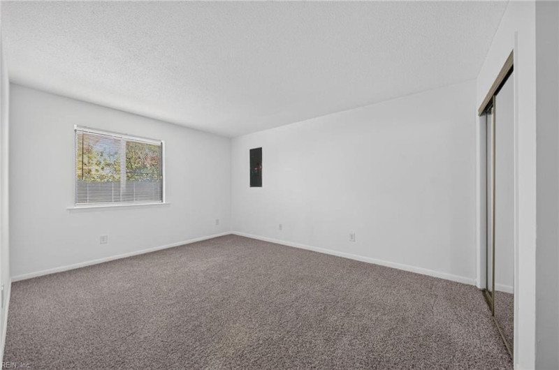 Photo 16 of 22 residential for sale in Newport News virginia