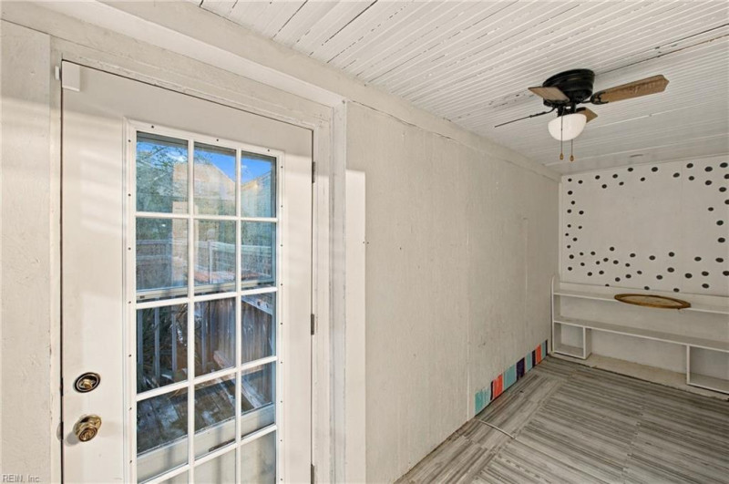 Photo 21 of 40 residential for sale in Poquoson virginia Photo 21 of 40 residential for sale in Poquoson virginia