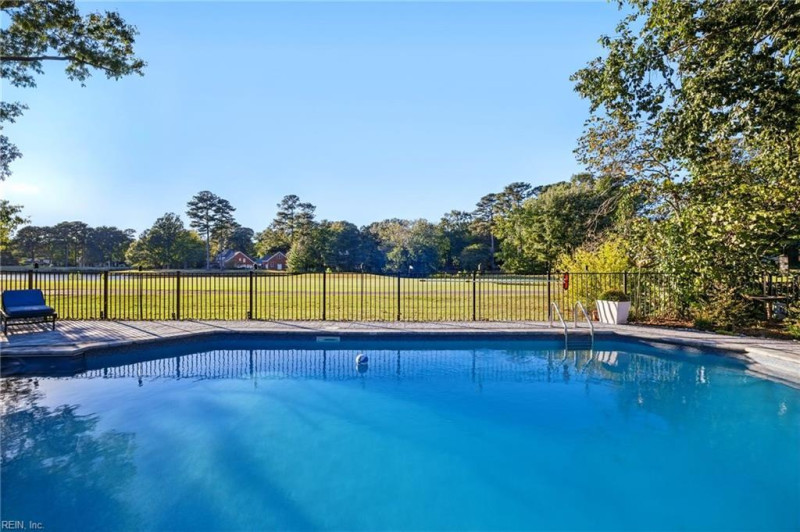 Photo 40 of 50 residential for sale in Chesapeake virginia Photo 40 of 50 residential for sale in Chesapeake virginia