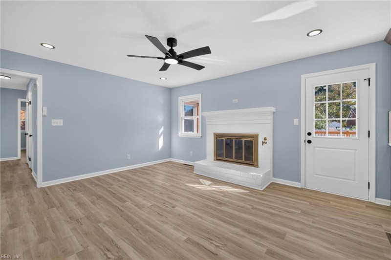 Photo 9 of 36 residential for sale in Virginia Beach virginia Photo 9 of 36 residential for sale in Virginia Beach virginia