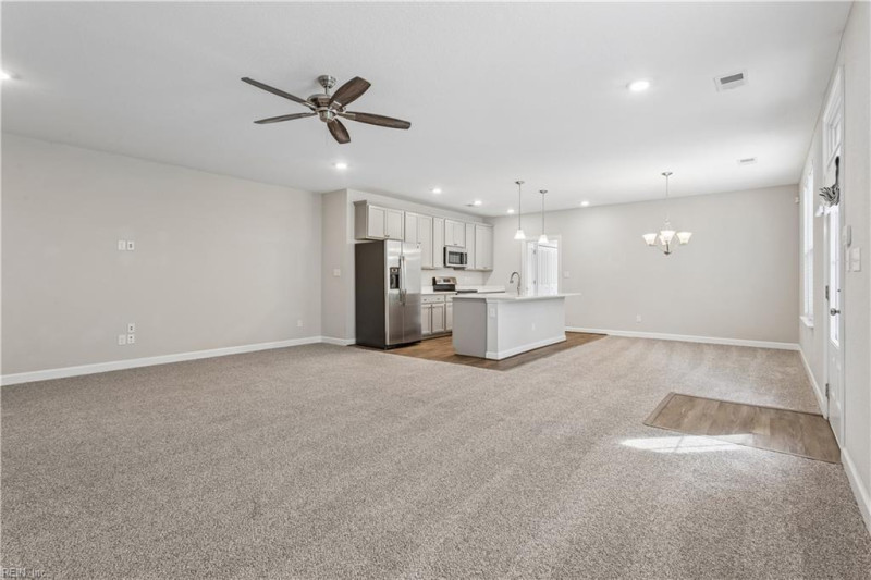 Photo 15 of 45 residential for sale in York County virginia