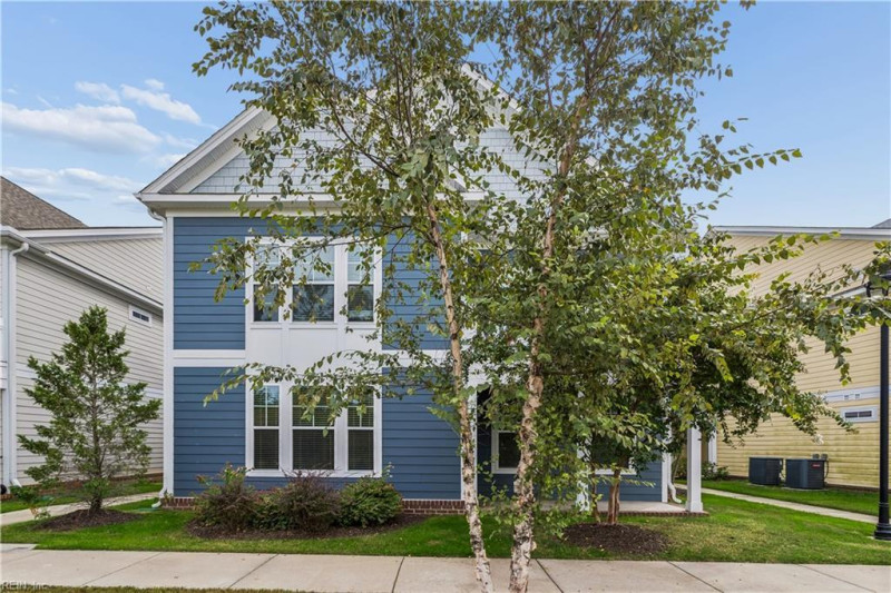 Photo 3 of 45 residential for sale in York County virginia