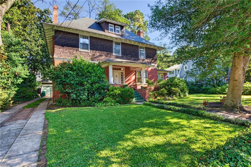 Photo 4 of 46 residential for sale in Norfolk virginia