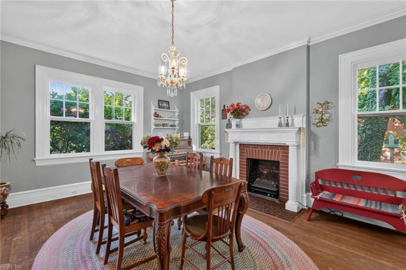 Photo 9 of 46 residential for sale in Norfolk virginia