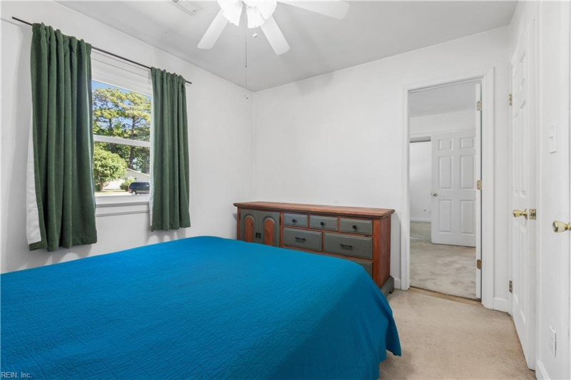 Photo 28 of 41 residential for sale in Virginia Beach virginia