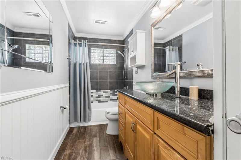 Photo 30 of 41 residential for sale in Virginia Beach virginia