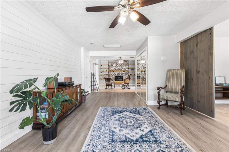 Photo 9 of 41 residential for sale in Virginia Beach virginia