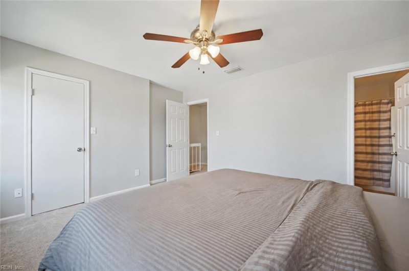 Photo 14 of 31 residential for sale in Virginia Beach virginia