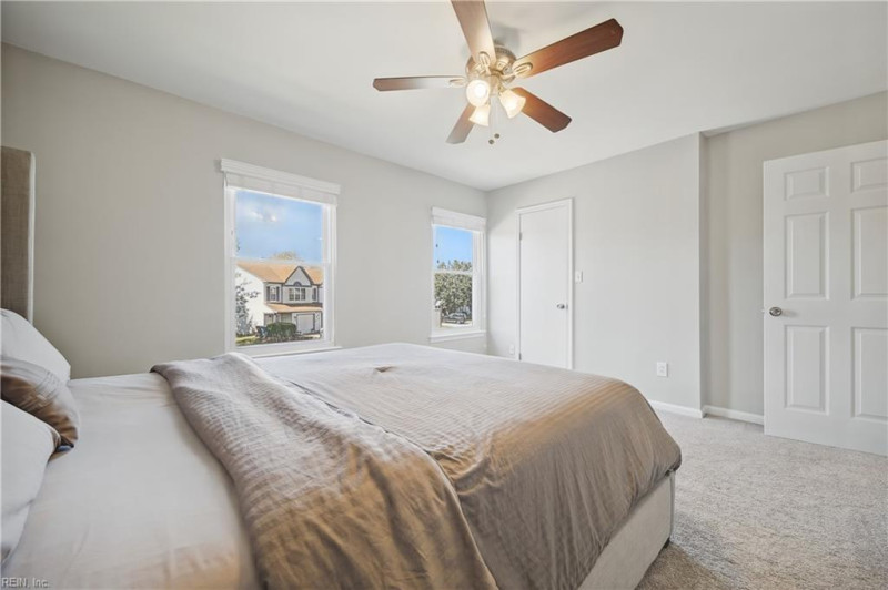 Photo 15 of 31 residential for sale in Virginia Beach virginia