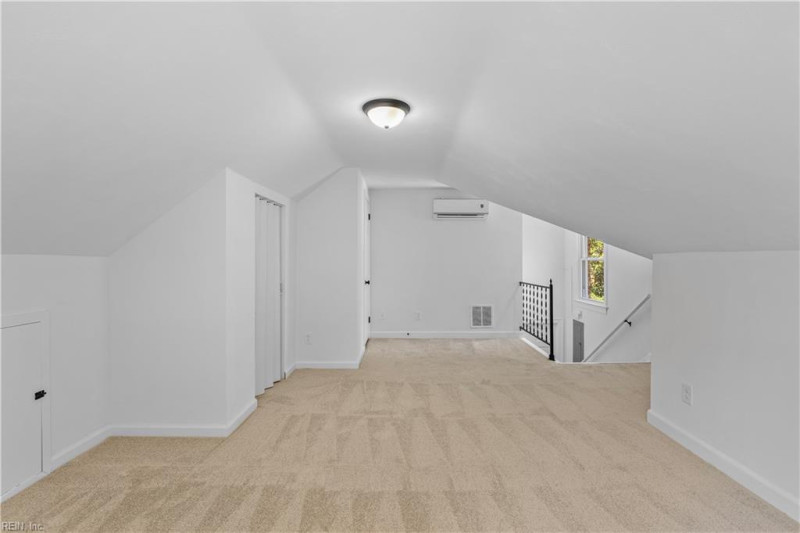 Photo 25 of 37 residential for sale in Virginia Beach virginia