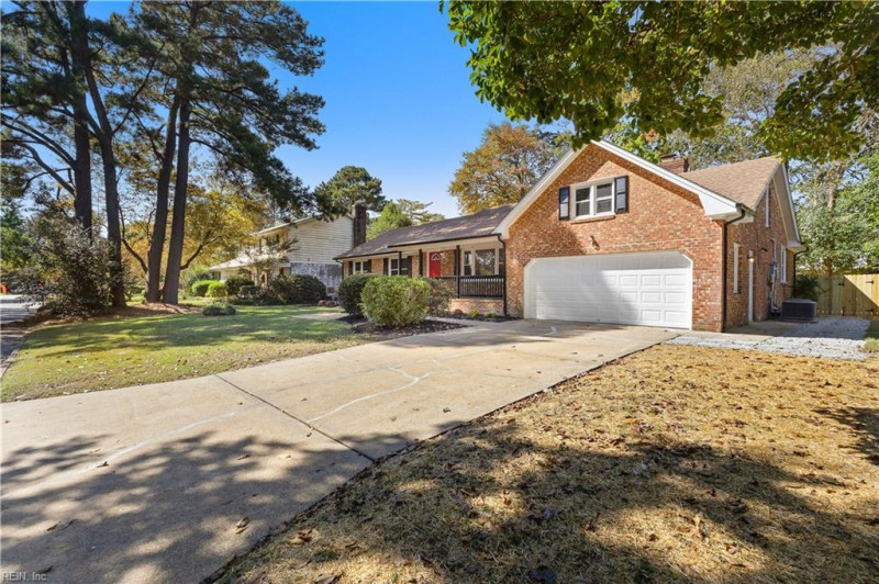 Photo 33 of 37 residential for sale in Virginia Beach virginia
