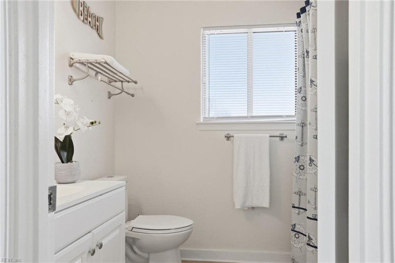 Photo 12 of 33 residential for sale in Norfolk virginia Photo 12 of 33 residential for sale in Norfolk virginia