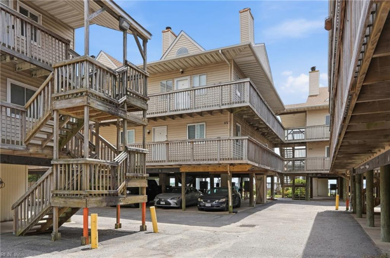 Photo 31 of 33 residential for sale in Norfolk virginia Photo 31 of 33 residential for sale in Norfolk virginia