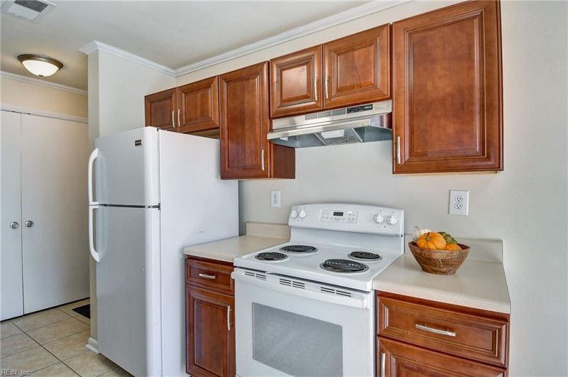 Photo 19 of 37 residential for sale in Virginia Beach virginia