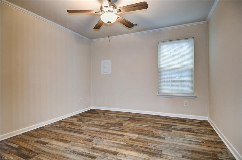 Photo 26 of 37 residential for sale in Virginia Beach virginia