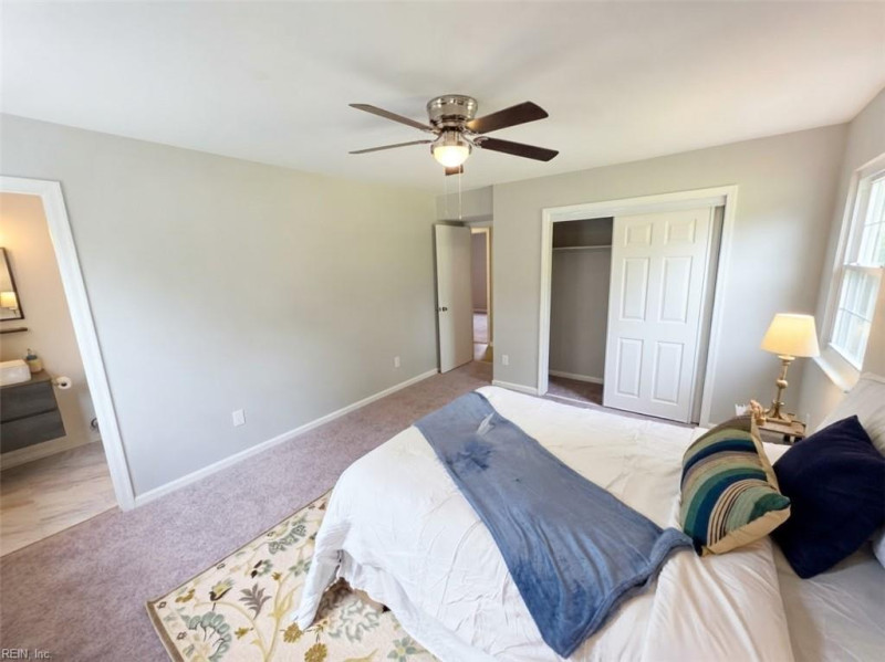 Photo 9 of 22 residential for sale in Virginia Beach virginia