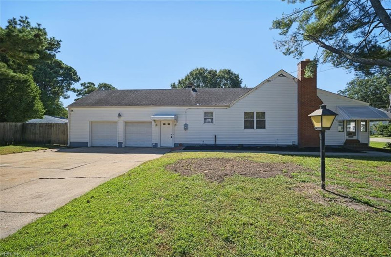 Photo 3 of 47 residential for sale in Chesapeake virginia Photo 3 of 47 residential for sale in Chesapeake virginia