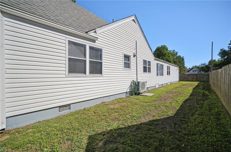 Photo 37 of 47 residential for sale in Chesapeake virginia Photo 37 of 47 residential for sale in Chesapeake virginia