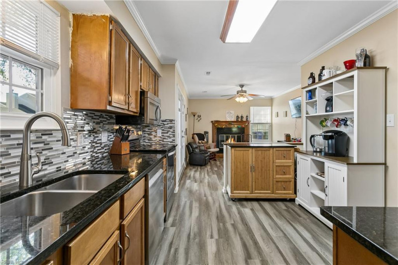 Photo 15 of 41 residential for sale in Newport News virginia