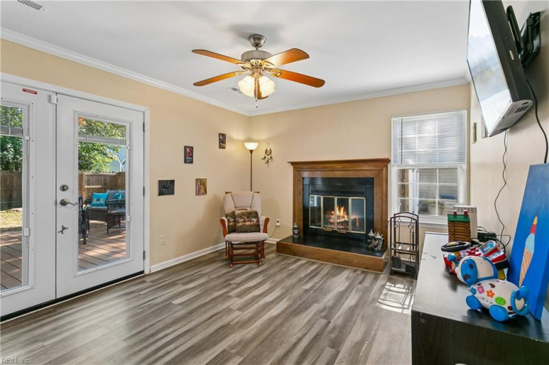 Photo 16 of 41 residential for sale in Newport News virginia