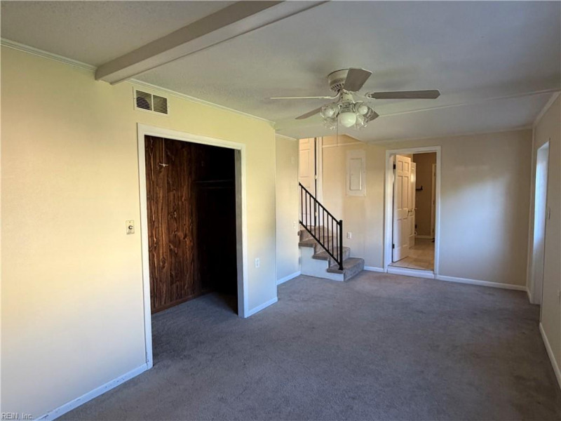 Photo 14 of 36 residential for sale in Portsmouth virginia