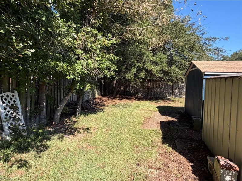 Photo 25 of 36 residential for sale in Portsmouth virginia