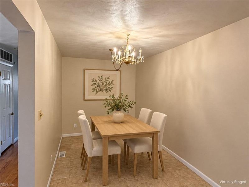 Photo 29 of 36 residential for sale in Portsmouth virginia