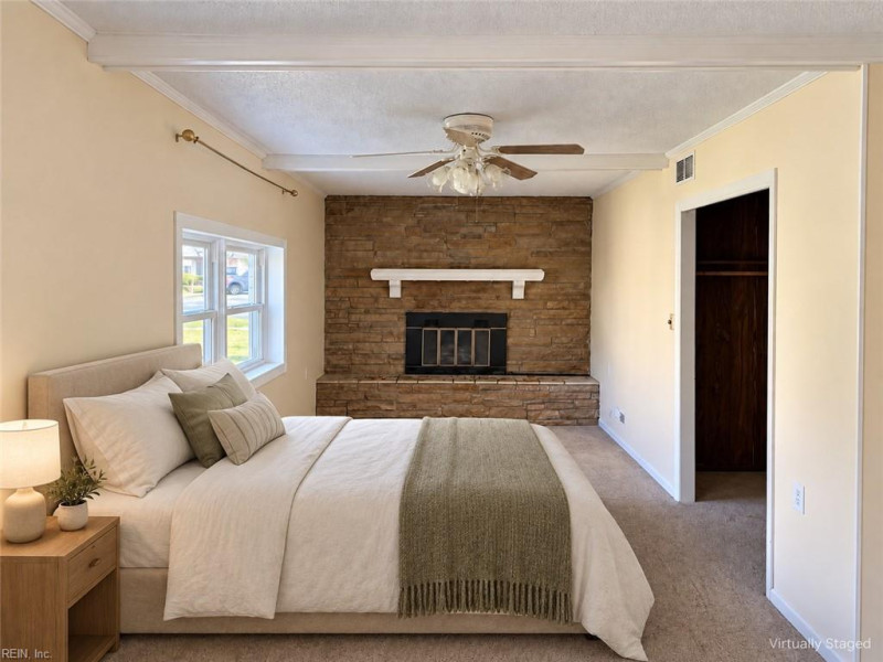 Photo 30 of 36 residential for sale in Portsmouth virginia