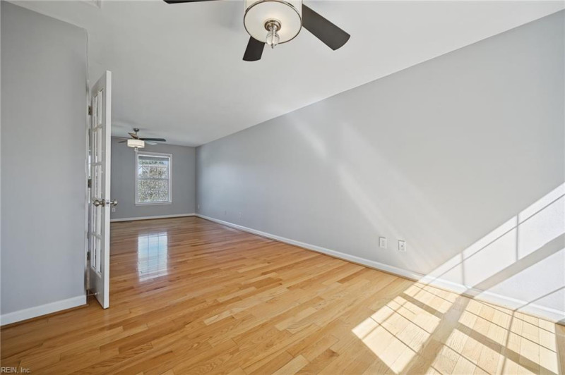Photo 21 of 50 residential for sale in Virginia Beach virginia