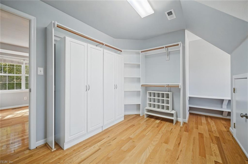 Photo 31 of 50 residential for sale in Virginia Beach virginia