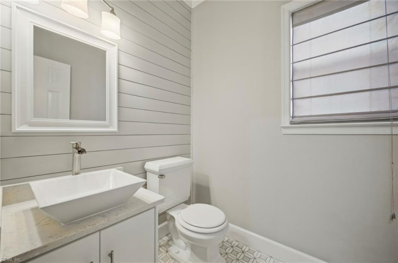 Photo 33 of 50 residential for sale in Virginia Beach virginia