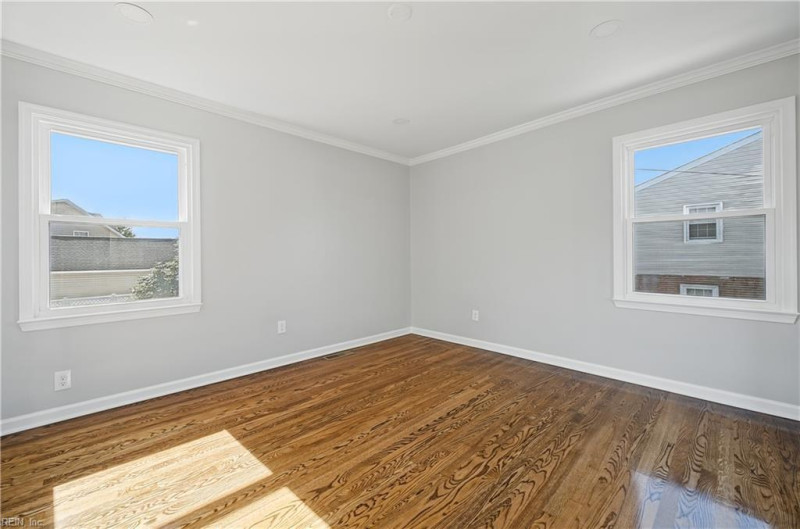 Photo 20 of 38 residential for sale in Hampton virginia