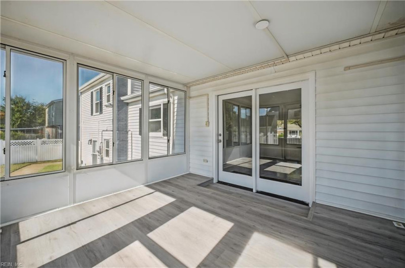 Photo 31 of 38 residential for sale in Hampton virginia