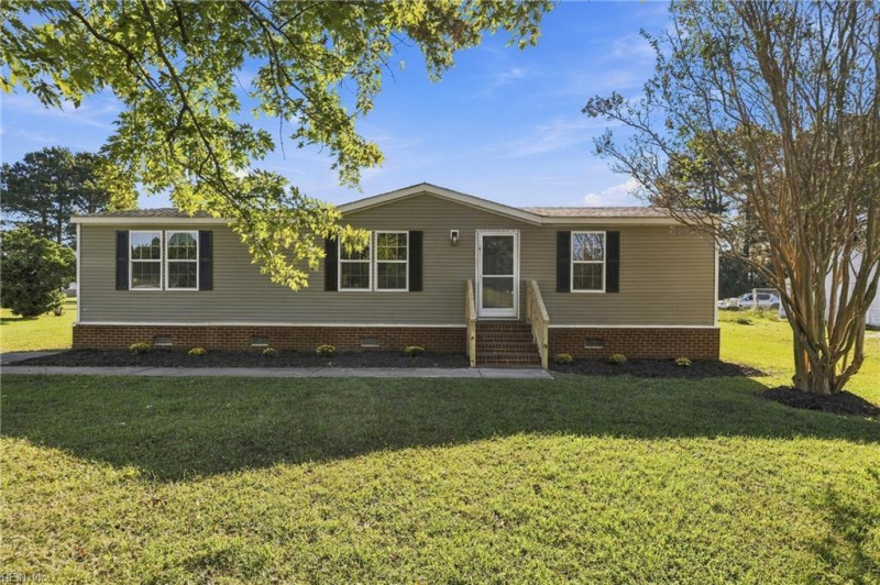 Photo 1 of 33 residential for sale in Elizabeth City virginia