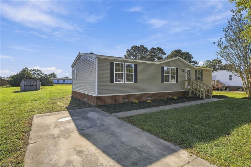 Photo 2 of 33 residential for sale in Elizabeth City virginia