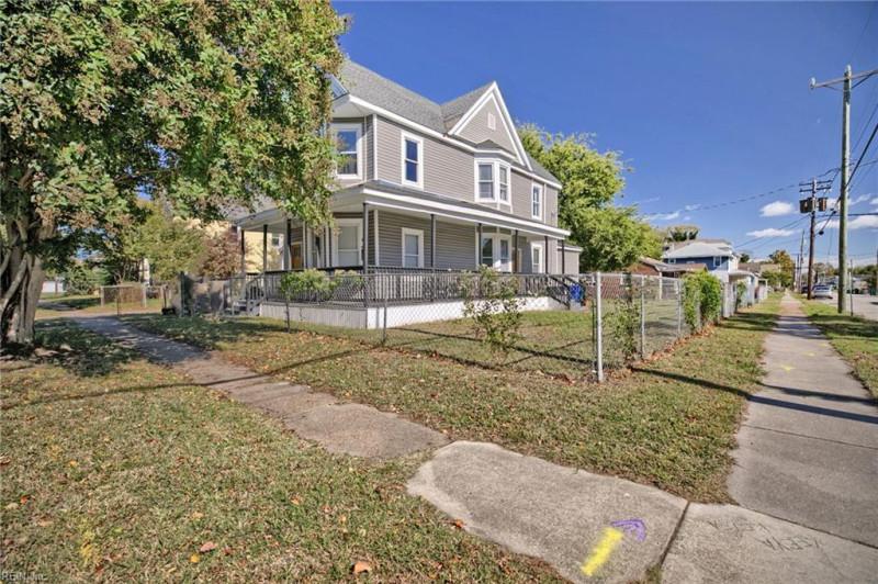 Photo 3 of 22 residential for sale in Newport News virginia