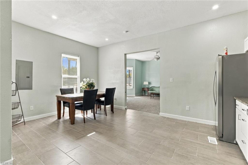 Photo 9 of 22 residential for sale in Newport News virginia