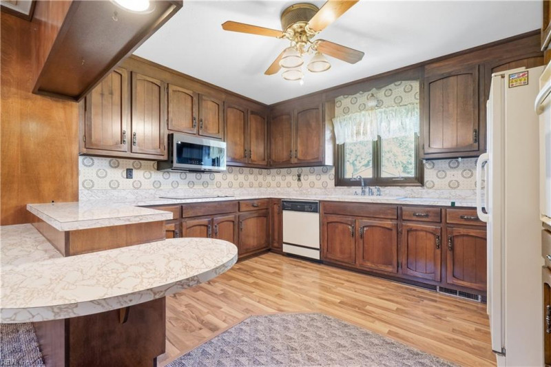 Photo 5 of 50 residential for sale in Suffolk virginia Photo 5 of 50 residential for sale in Suffolk virginia