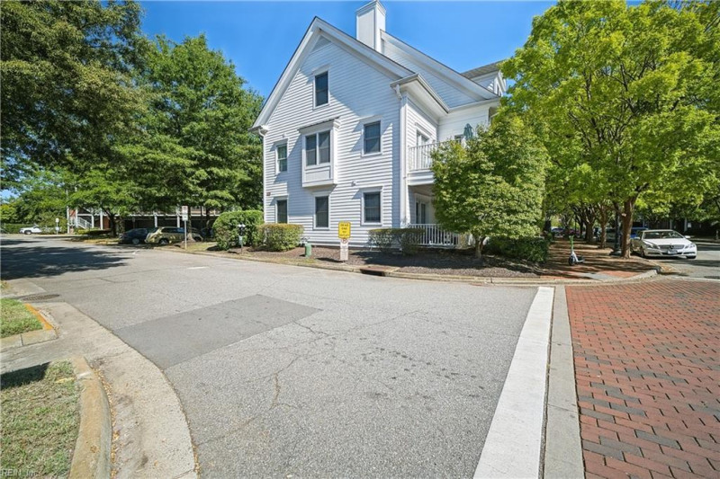 Photo 32 of 43 residential for sale in Norfolk virginia Photo 32 of 43 residential for sale in Norfolk virginia