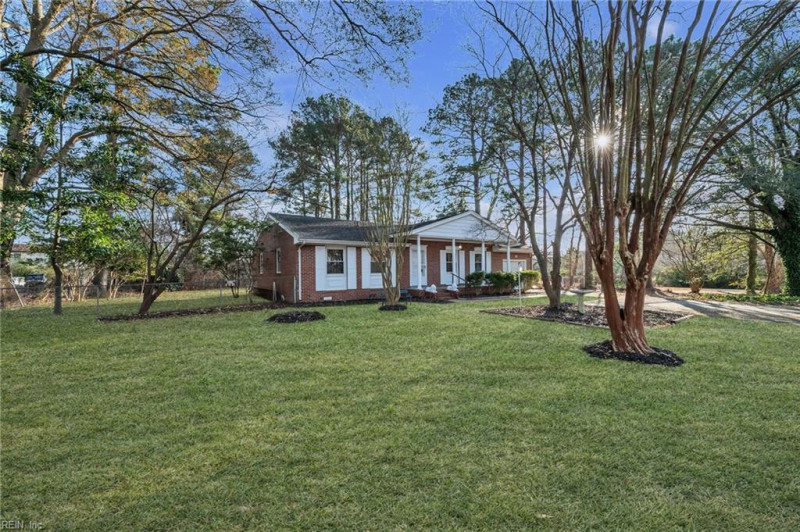 Photo 4 of 35 residential for sale in Chesapeake virginia Photo 4 of 35 residential for sale in Chesapeake virginia