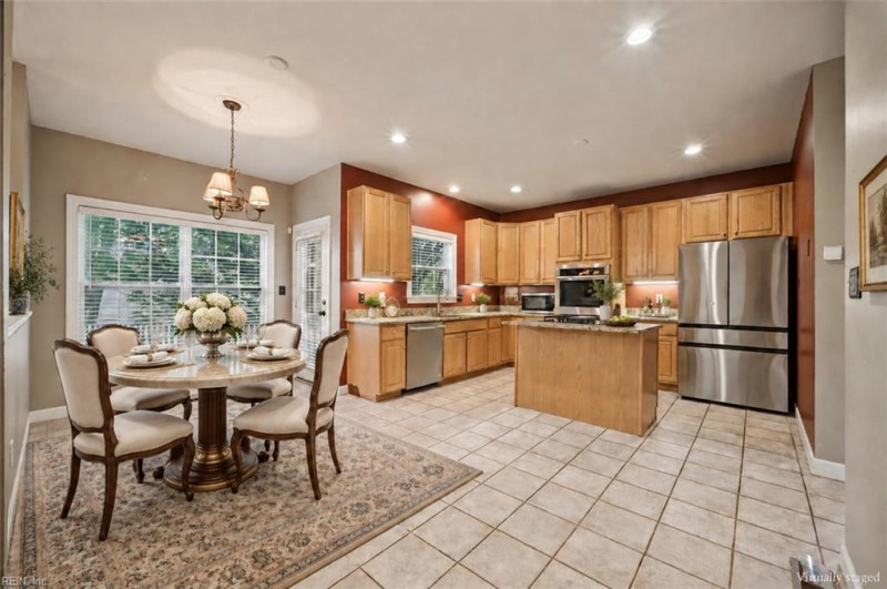 Photo 15 of 40 residential for sale in Williamsburg virginia