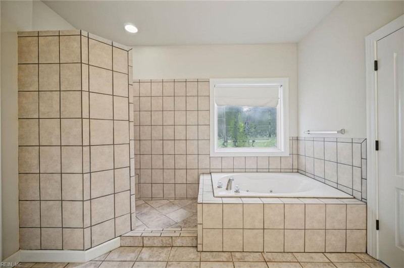 Photo 24 of 40 residential for sale in Williamsburg virginia
