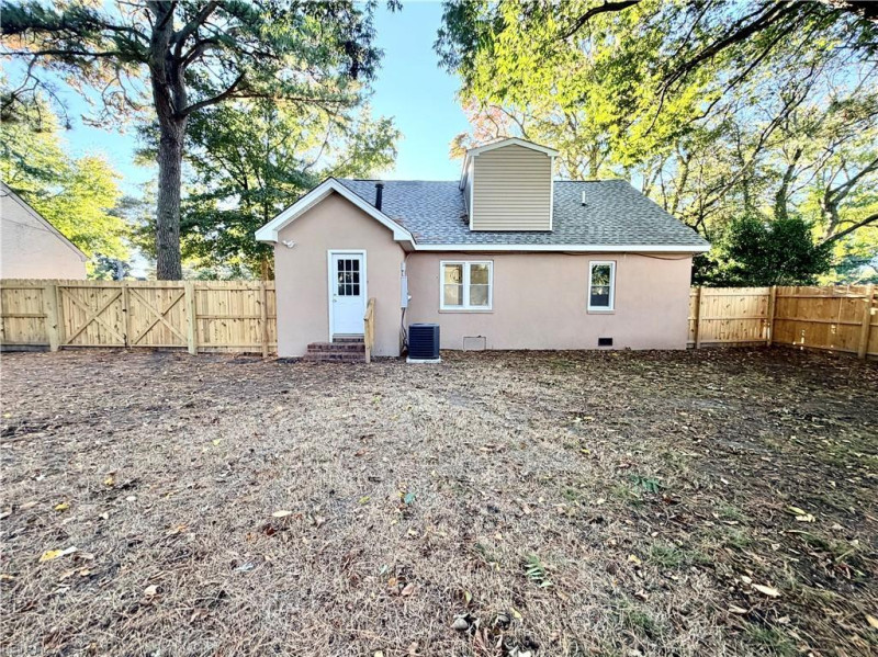 Photo 33 of 35 residential for sale in Norfolk virginia Photo 33 of 35 residential for sale in Norfolk virginia