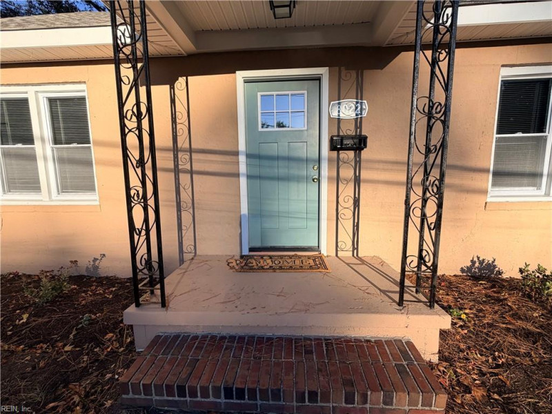 Photo 4 of 35 residential for sale in Norfolk virginia Photo 4 of 35 residential for sale in Norfolk virginia