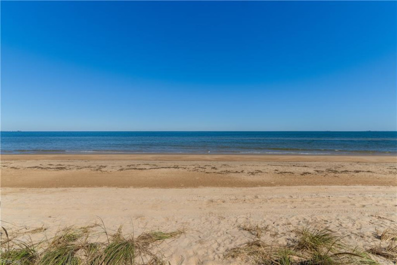 Photo 3 of 36 residential for sale in Norfolk virginia Photo 3 of 36 residential for sale in Norfolk virginia